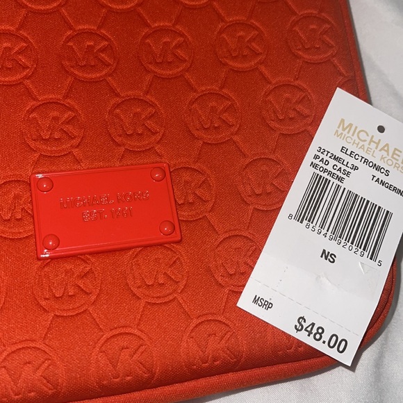NWT Michael Kors iPad Case tangerine color zippers on top - Picture 2 of 7